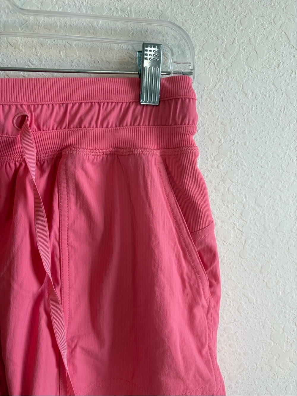 Lululemon Dance Studio Evolve High-Rise Relaxed Pink Shorts Size 4 - Picture 3 of 6